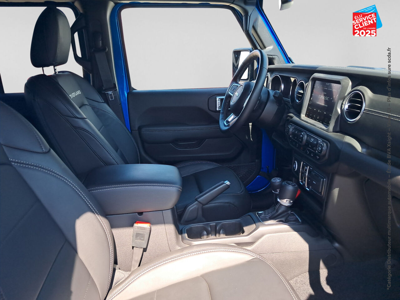 Véhicule d'occasion JEEP WRANGLER UNLIMITED 2.0 T 380CH 4XE OVERLAND COMMAND-TRAC MY23 TOUVRANT SIEGES CHAUF/CUIR GPS chez Hyundai Chalons