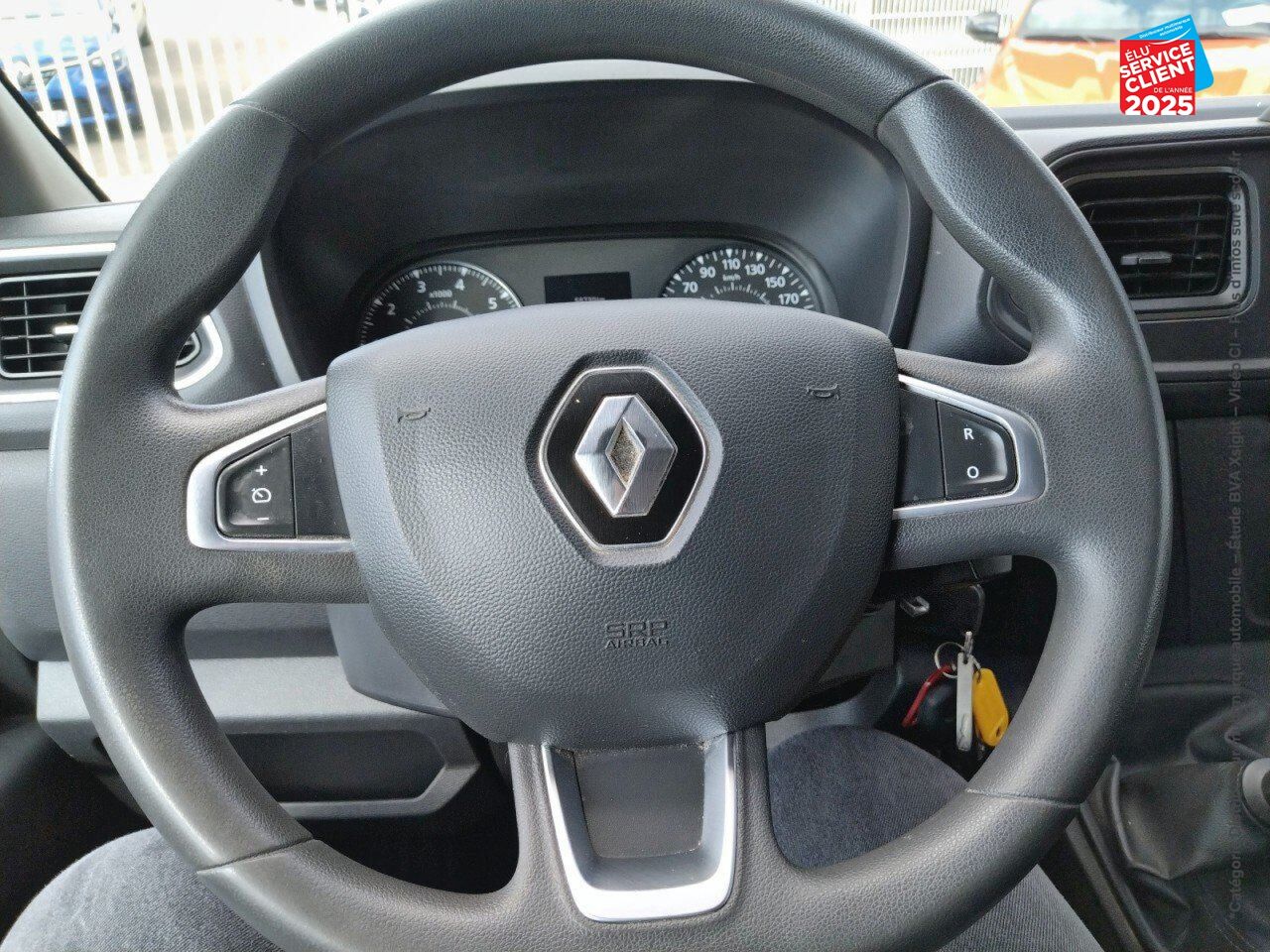 Véhicule d'occasion RENAULT MASTER FG F3300 L2H2 2.3 DCI 135CH GRAND CONFORT E6 chez Nissan Montbéliard