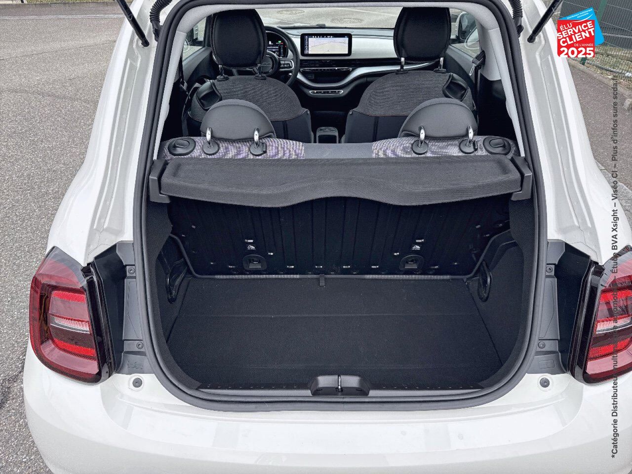 Véhicule d'occasion FIAT 500 E 118CH ICONE chez Hyundai Epernay