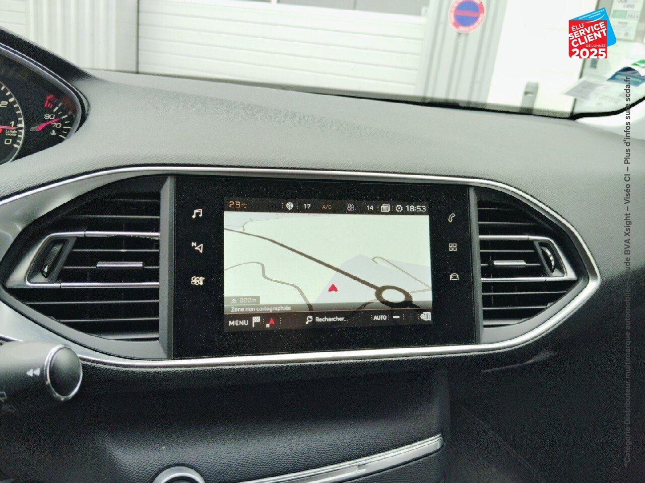 Véhicule d'occasion PEUGEOT 308 1.2 PURETECH 130CH E6.C SS ALLURE BUSINESS EAT8 chez Renault Saint-Louis