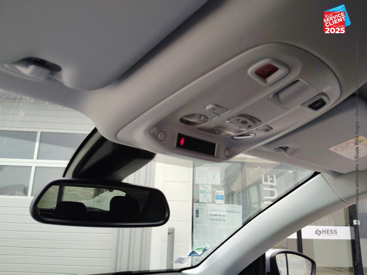 Véhicule d'occasion PEUGEOT 308 1.2 PURETECH 130CH E6.C SS ALLURE BUSINESS EAT8 chez Renault Saint-Louis