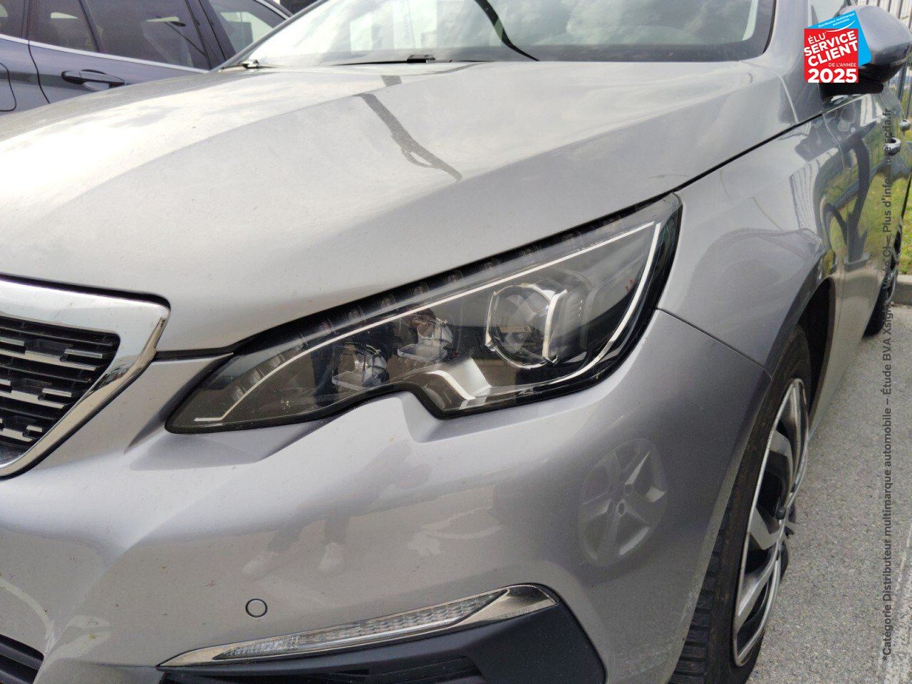 Véhicule d'occasion PEUGEOT 308 1.2 PURETECH 130CH E6.C SS ALLURE BUSINESS EAT8 chez Renault Saint-Louis