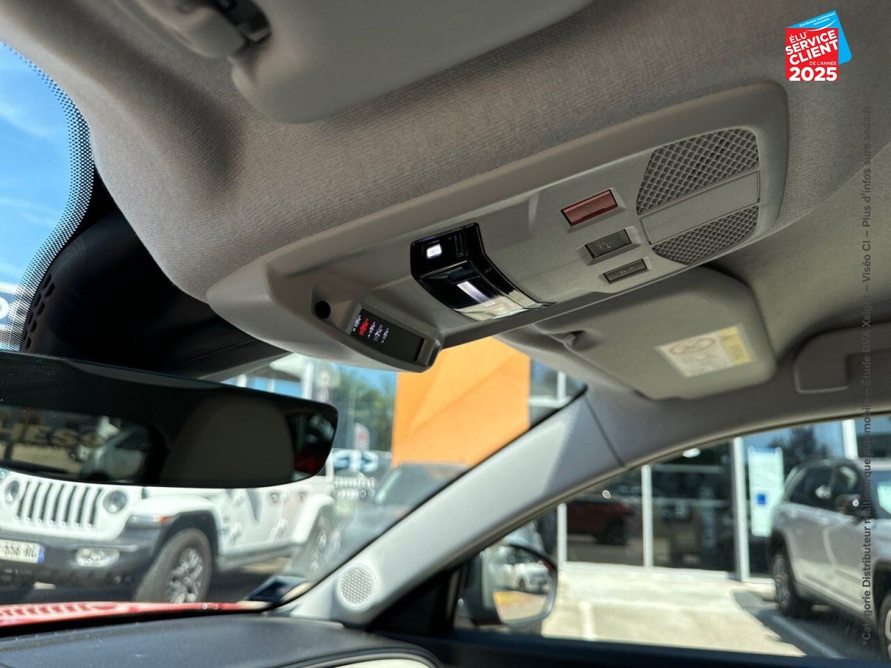 Véhicule d'occasion FIAT 600 E 156CH 54KWH LA PRIMA chez Renault Colmar