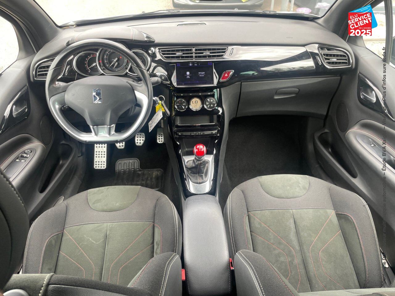 Véhicule d'occasion DS DS 3 PURETECH 130CH PERFORMANCE LINE SS chez Dacia Montbéliard