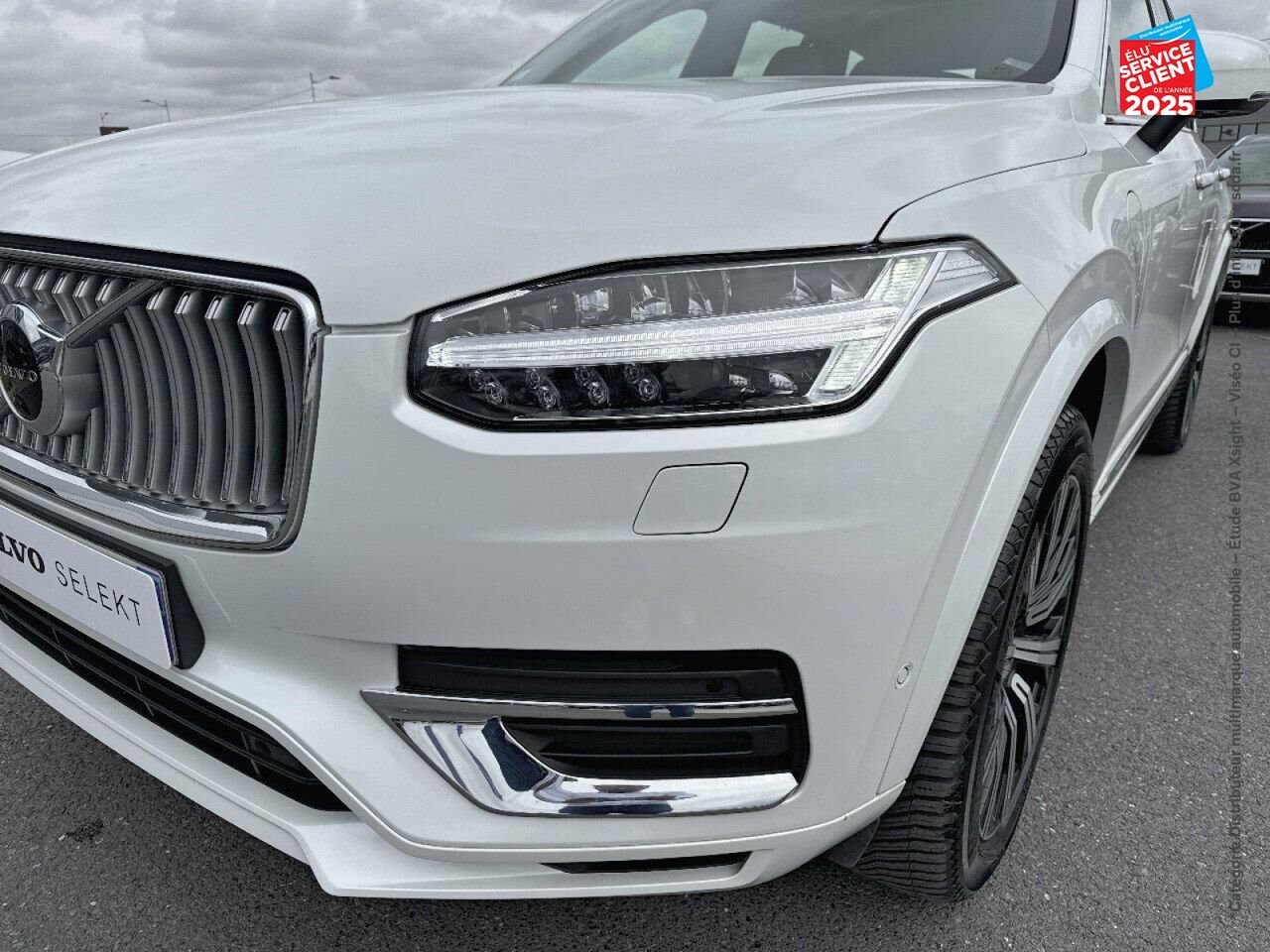 Véhicule d'occasion VOLVO XC90 T8 TWIN ENGINE 303 + 87CH INSCRIPTION LUXE GEARTRONIC 7 PLACES 48G chez Renault Sélestat