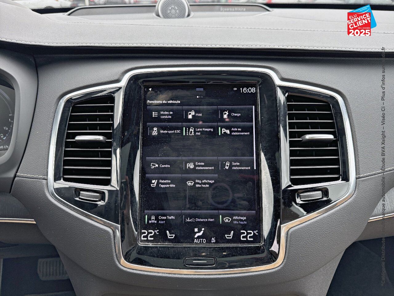 Véhicule d'occasion VOLVO XC90 T8 TWIN ENGINE 303 + 87CH INSCRIPTION LUXE GEARTRONIC 7 PLACES 48G chez Renault Sélestat