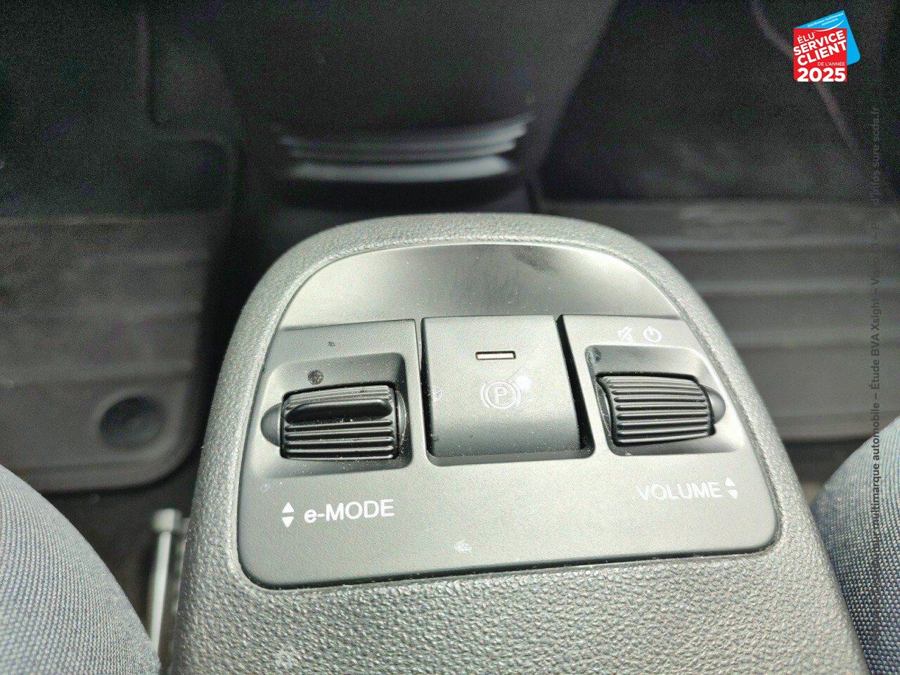 Véhicule d'occasion FIAT 500 E 118CH ICONE GPS RADAR AR chez Renault Sélestat