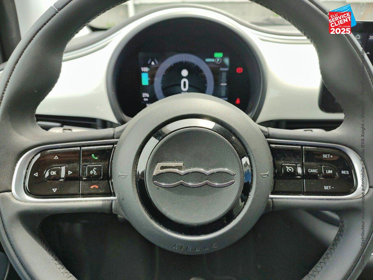 Véhicule d'occasion FIAT 500 E 118CH ICONE GPS RADAR AR chez Renault Sélestat