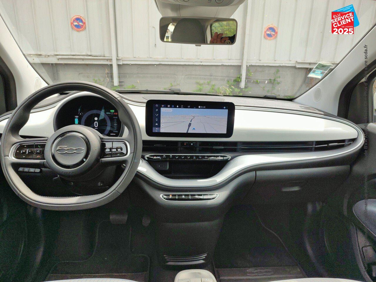Véhicule d'occasion FIAT 500 E 118CH ICONE GPS RADAR AR chez Renault Sélestat