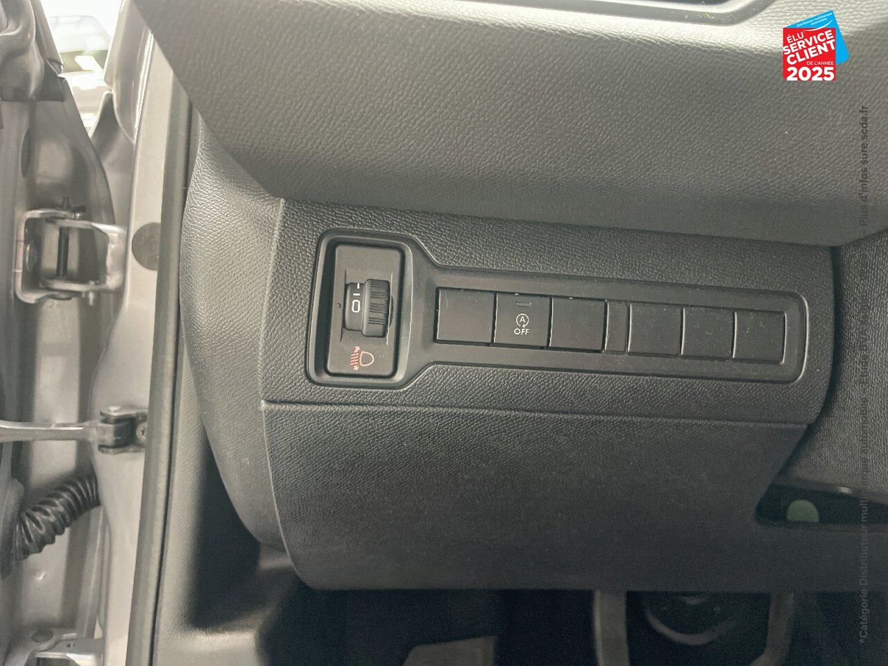 Véhicule d'occasion PEUGEOT 308 1.2 PURETECH 110CH SS ACTIVE 6CV chez Hyundai Chalons