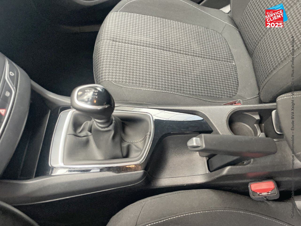 Véhicule d'occasion PEUGEOT 308 1.2 PURETECH 110CH SS ACTIVE 6CV chez Hyundai Chalons