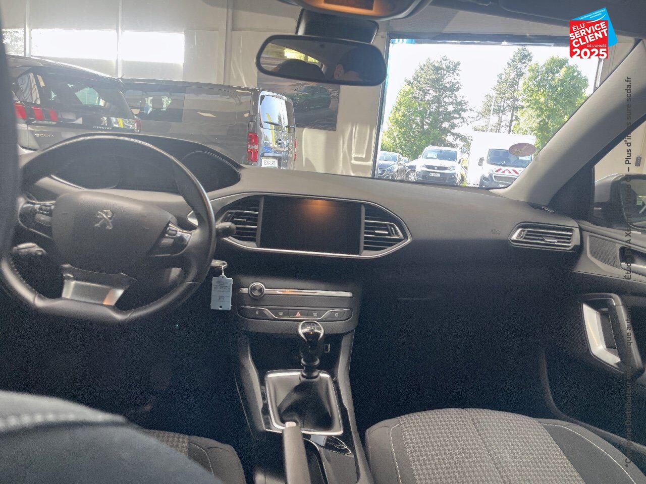 Véhicule d'occasion PEUGEOT 308 1.2 PURETECH 110CH SS ACTIVE 6CV chez Hyundai Chalons