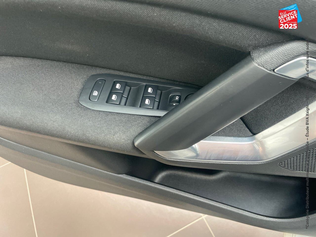 Véhicule d'occasion PEUGEOT 308 1.2 PURETECH 110CH SS ACTIVE 6CV chez Hyundai Chalons