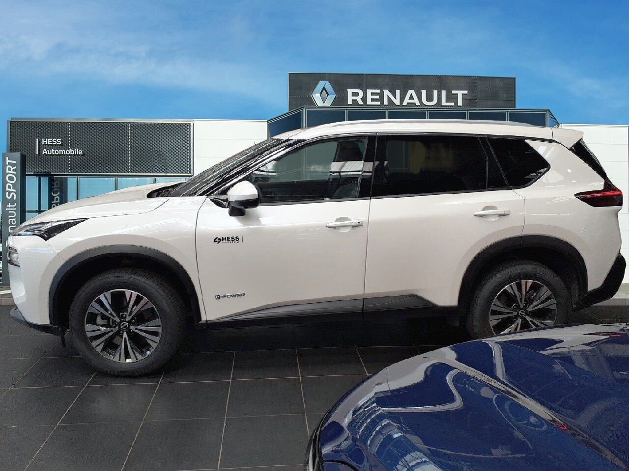 Véhicule d'occasion NISSAN X-TRAIL E-POWER 204CH N-CONNECTA chez Hyundai Epernay
