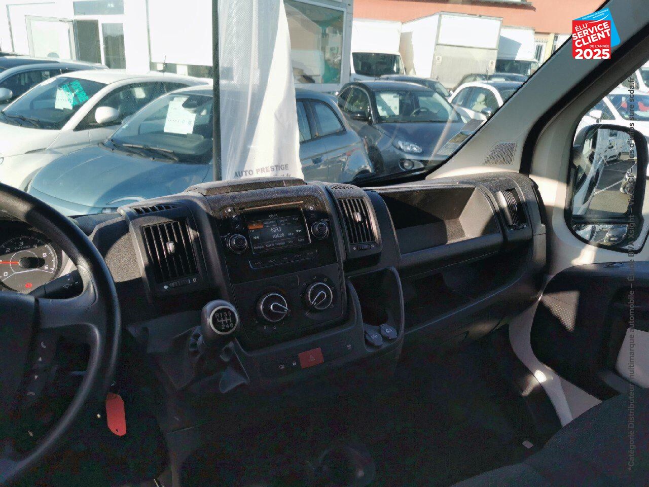 Véhicule d'occasion PEUGEOT BOXER FG 330 L1H1 2.0 BLUEHDI 130 PREMIUM PACK chez Opel Verdun