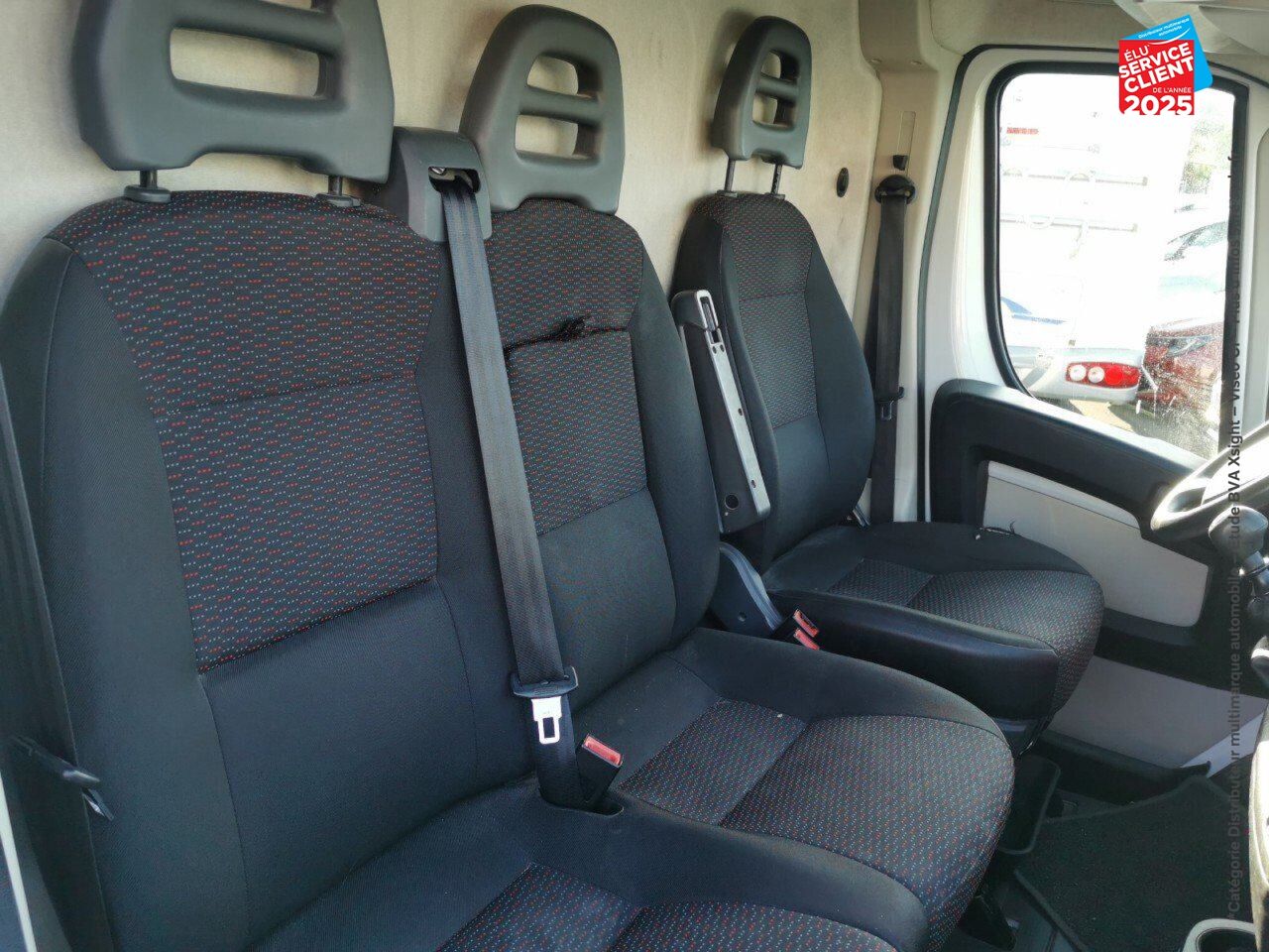 Véhicule d'occasion PEUGEOT BOXER FG 330 L1H1 2.0 BLUEHDI 130 PREMIUM PACK chez Opel Verdun