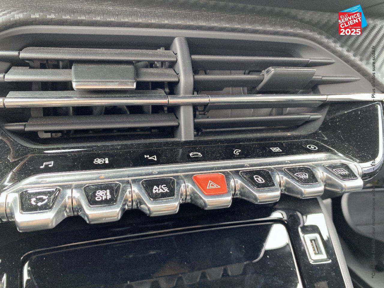 Véhicule d'occasion PEUGEOT 208 E-136CH GT chez Hyundai Epernay