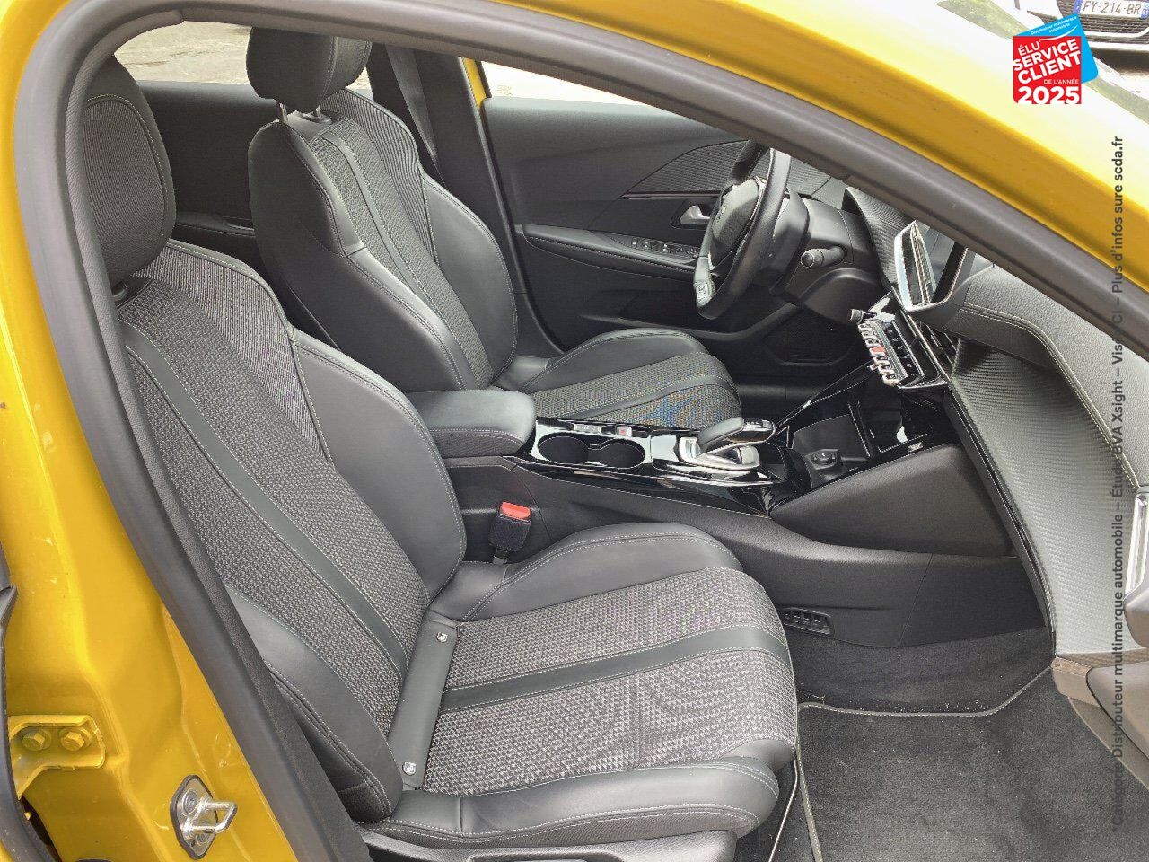 Véhicule d'occasion PEUGEOT 208 E-136CH GT chez Hyundai Epernay