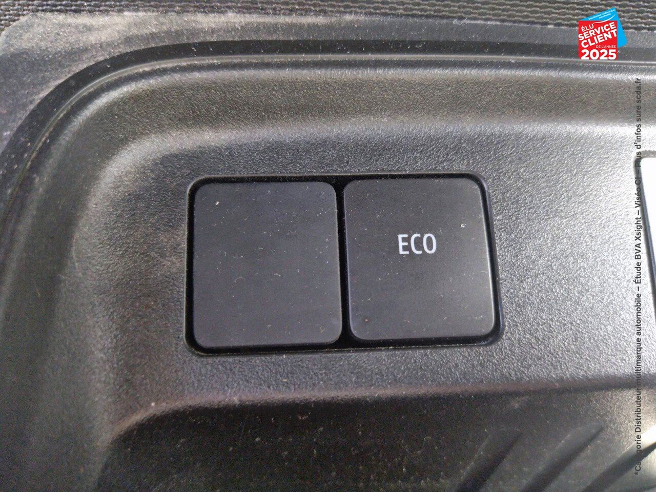 Véhicule d'occasion RENAULT TWINGO E-TECH ELECTRIC ZEN R80 ACHAT INTEGRAL - 21 chez Renault Colmar