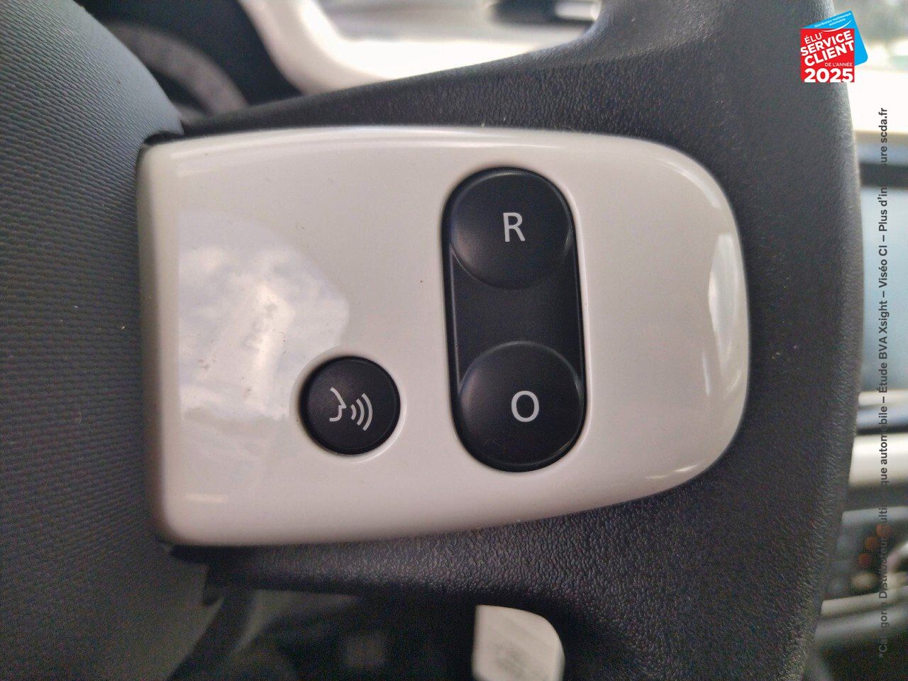 Véhicule d'occasion RENAULT TWINGO E-TECH ELECTRIC ZEN R80 ACHAT INTEGRAL - 21 chez Renault Colmar