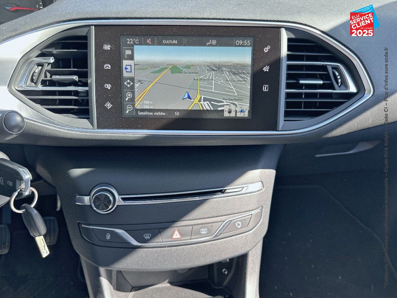 Véhicule d'occasion PEUGEOT 308 1.2 PURETECH 110CH ACTIVE SS 5P chez Hyundai Chalons