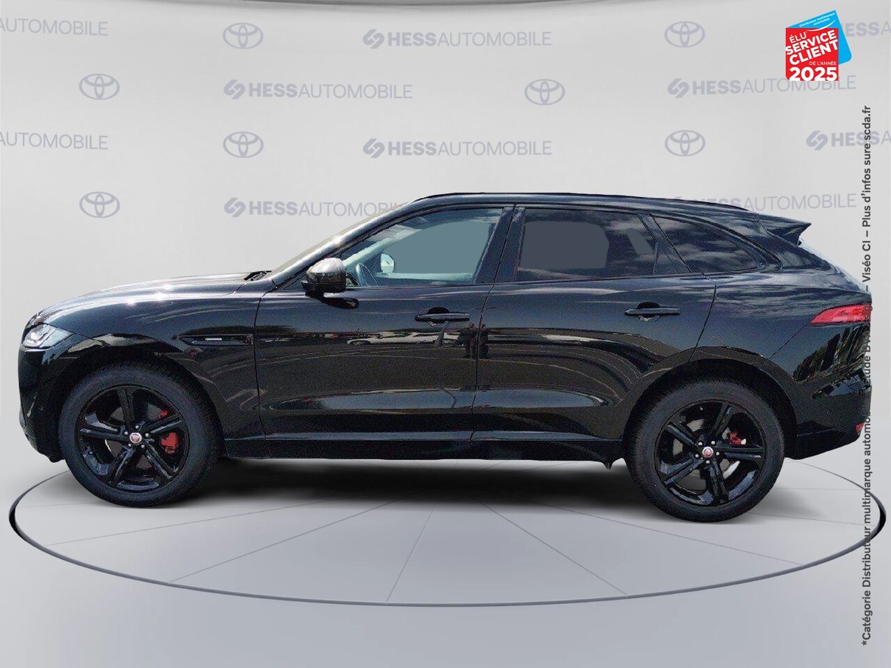 Véhicule d'occasion JAGUAR F-PACE V6 3.0D 300CH R-SPORT 4X4 BVA8 chez MINI Lons-Le-Saunier