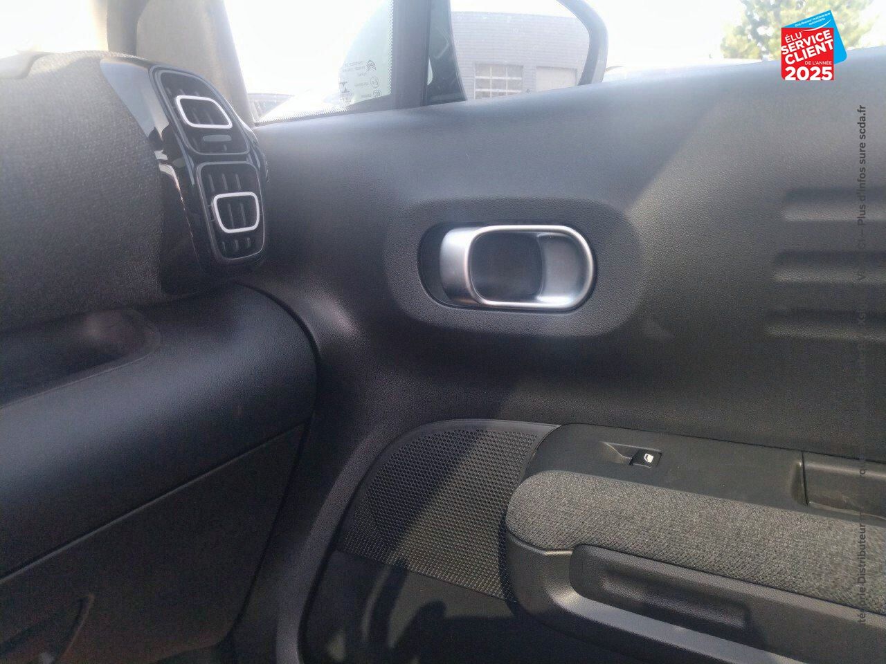 Véhicule d'occasion CITROEN C3 AIRCROSS PURETECH 110CH SS RIP CURL chez Renault Colmar
