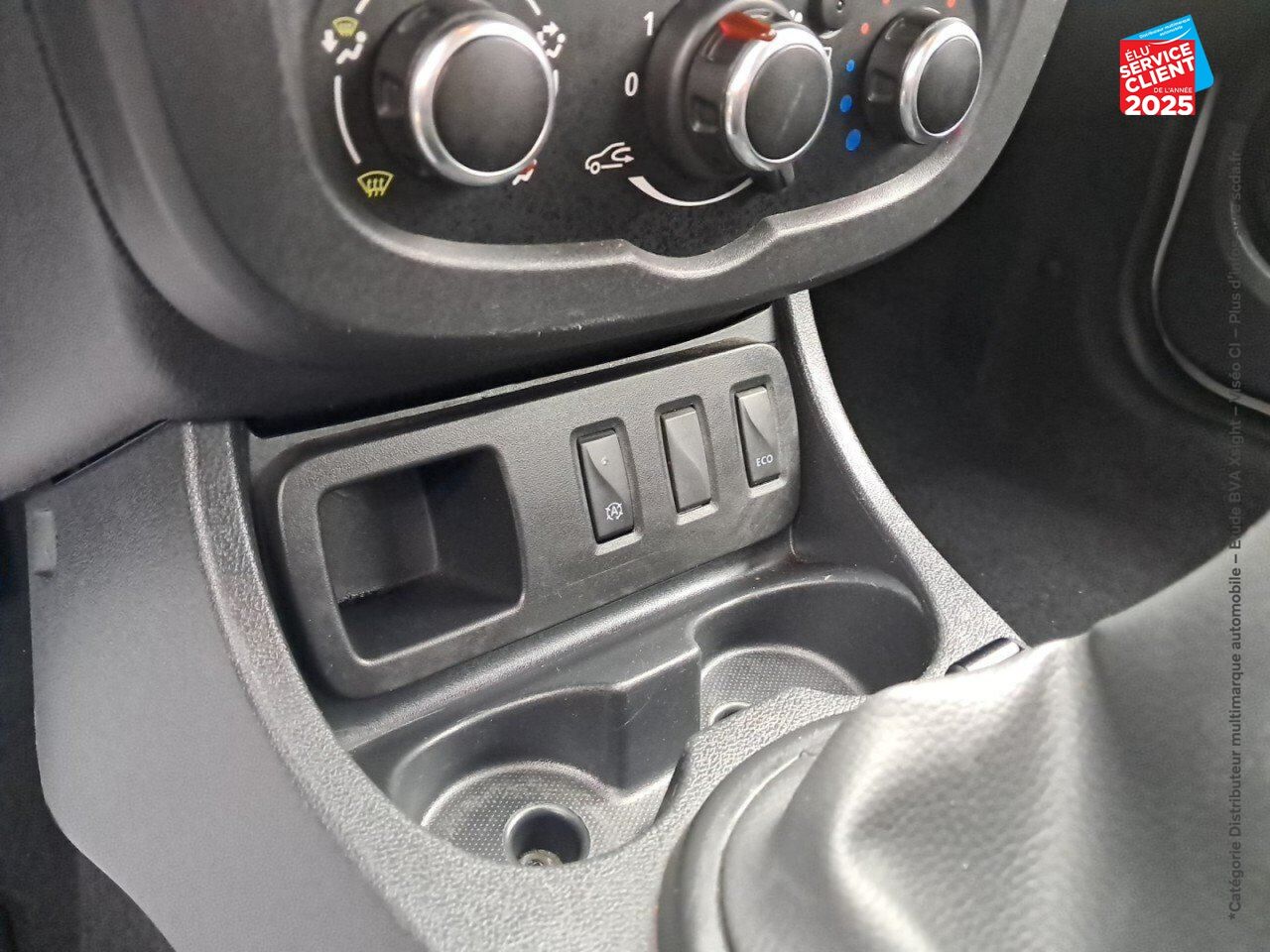 Véhicule d'occasion DACIA DUSTER 1.0 TCE 100CH ACCESS 4X2 chez Renault Colmar