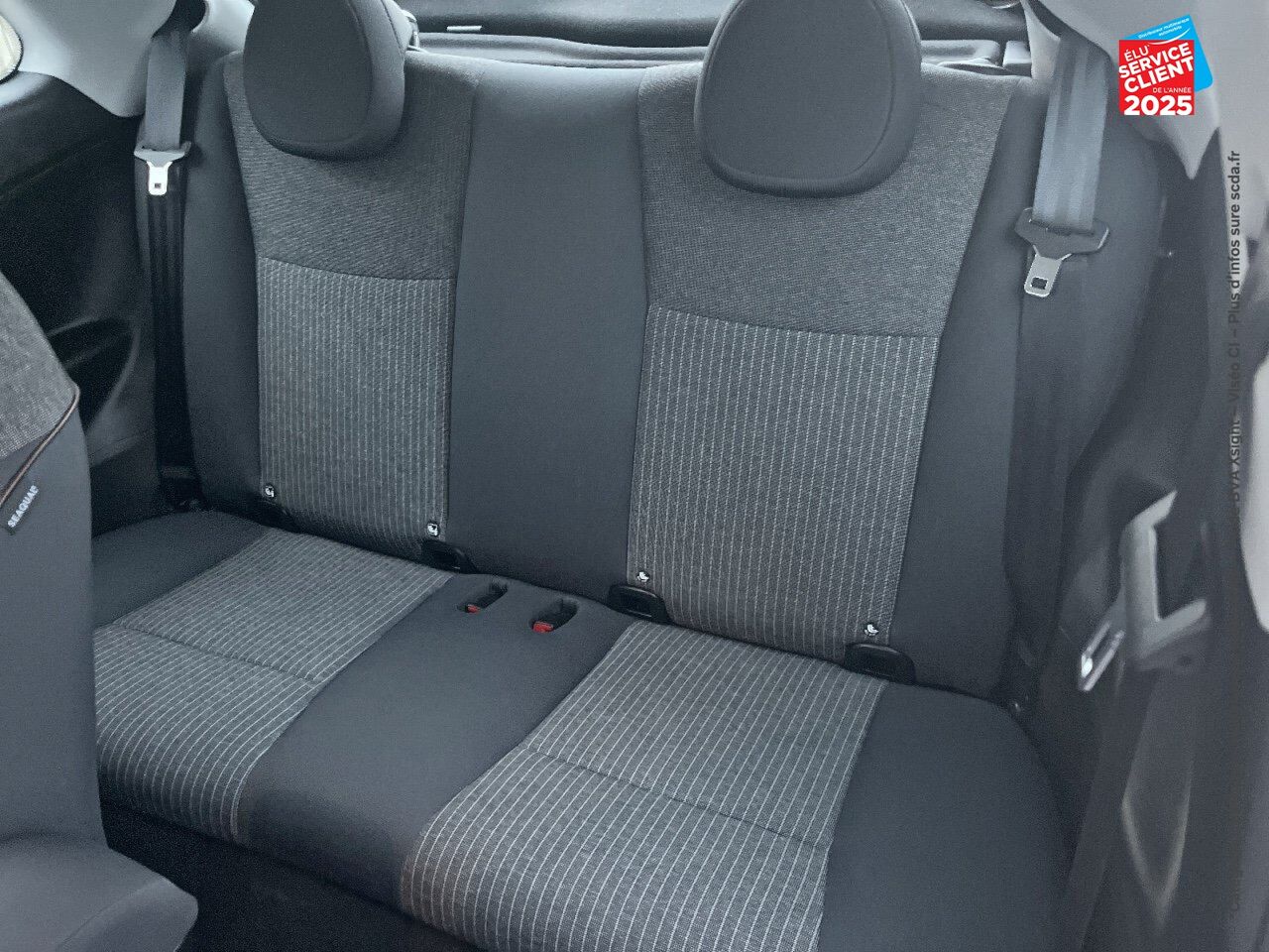 Véhicule d'occasion FIAT 500 E 118CH ICONE GPS chez HESS Automobile