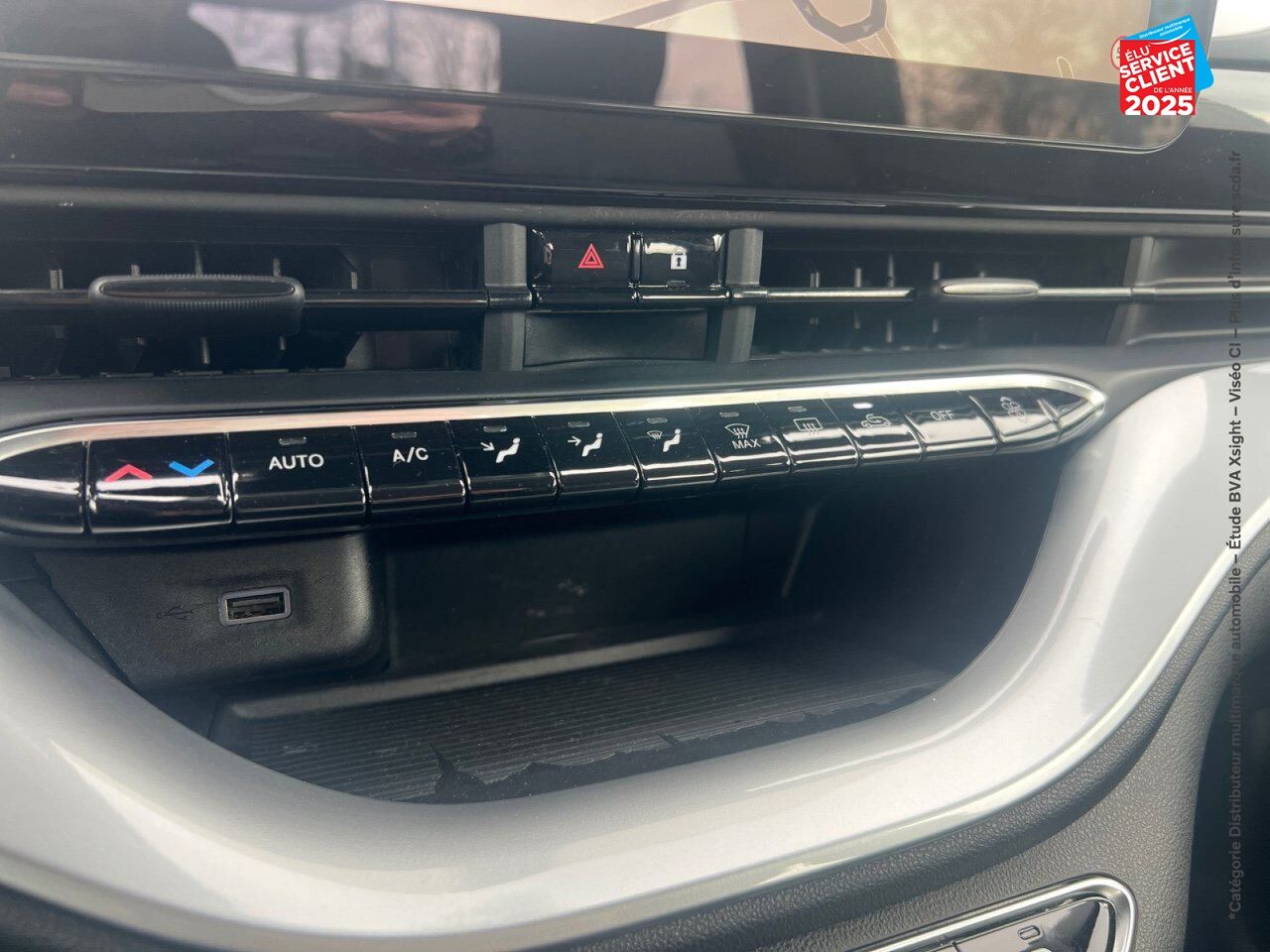 Véhicule d'occasion FIAT 500 E 118CH ICONE GPS chez HESS Automobile