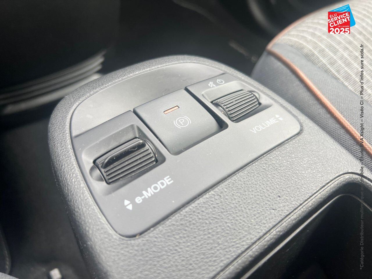 Véhicule d'occasion FIAT 500 E 118CH ICONE GPS chez HESS Automobile
