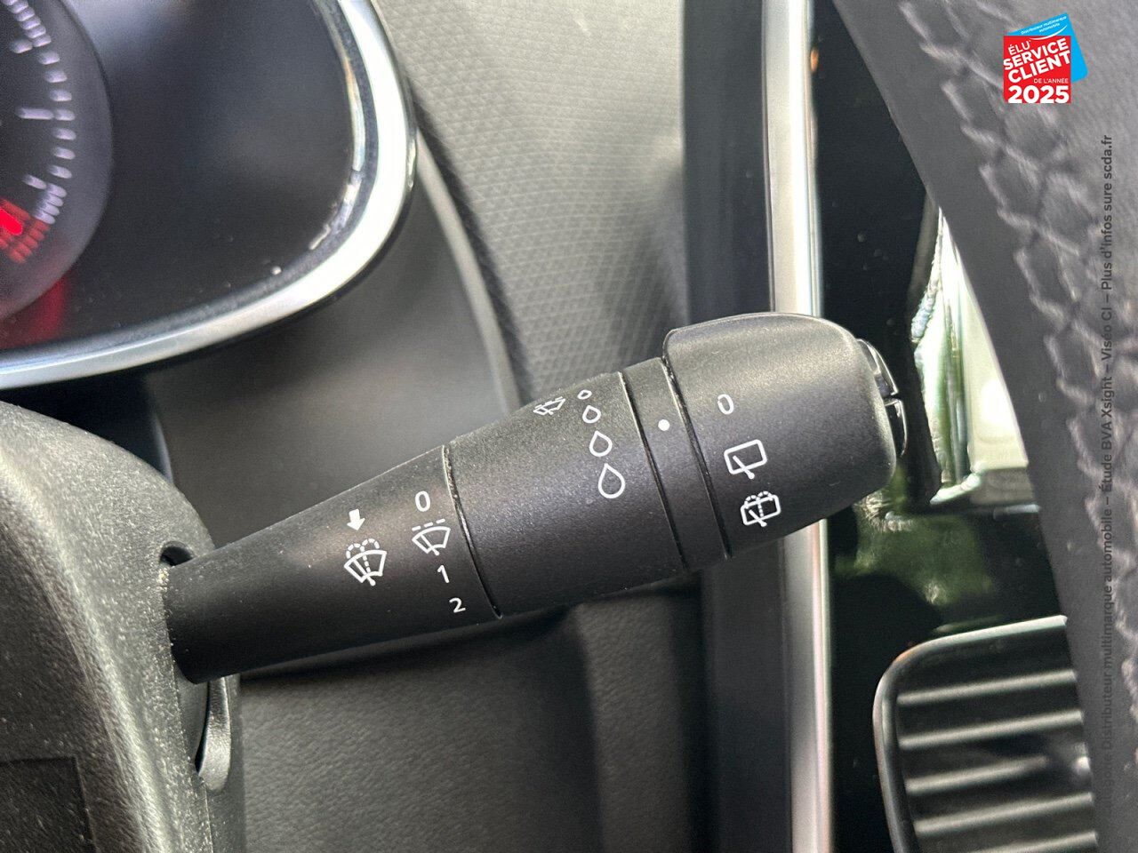 Véhicule d'occasion RENAULT CLIO STE 1.5 DCI 75CH ENERGY AIR MEDIANAV E6C chez Hyundai Epernay