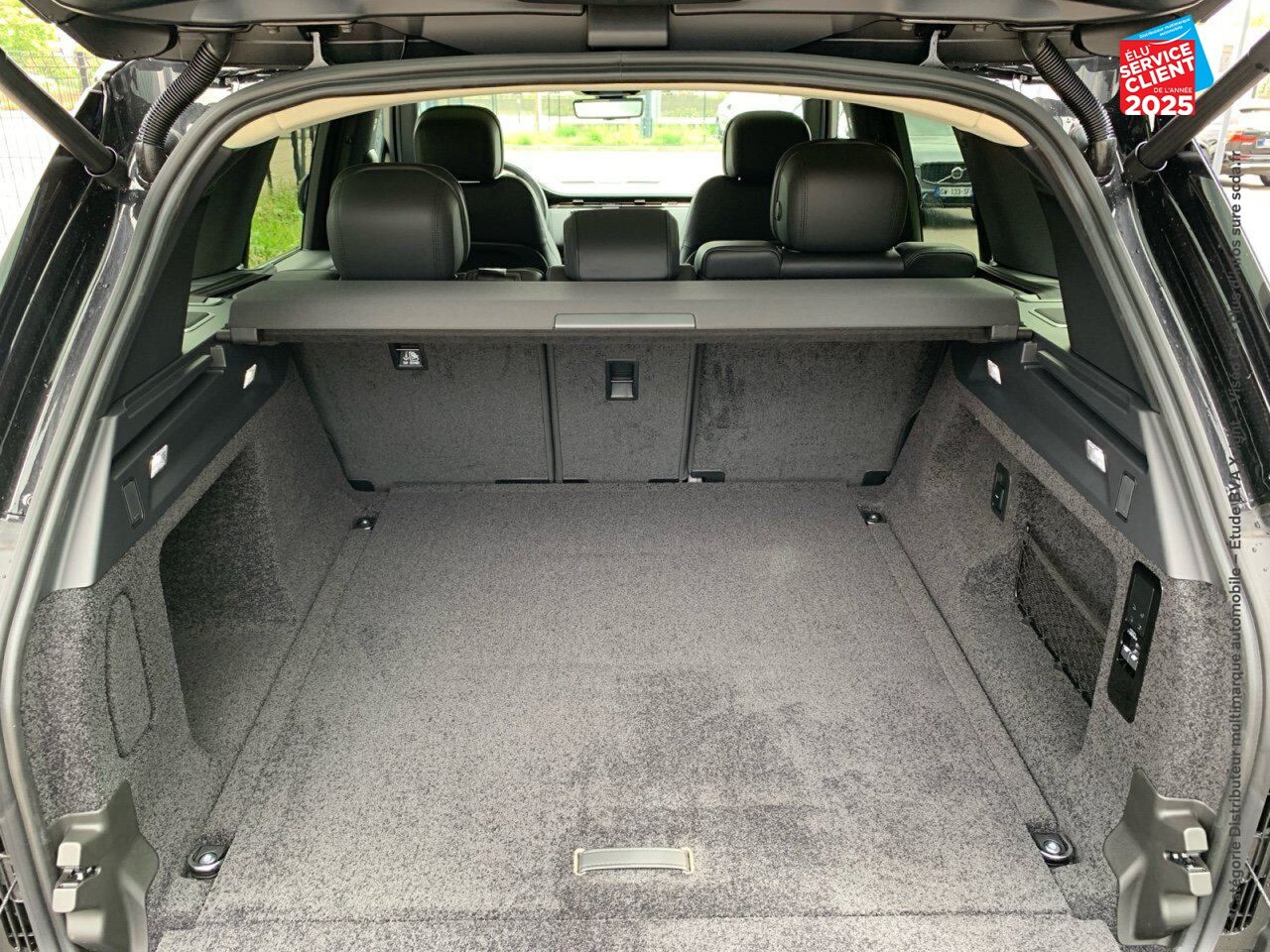 Véhicule d'occasion LAND-ROVER RANGE ROVER 3.0 P550E 550CH PHEV HSE SWB chez Hyundai Reims