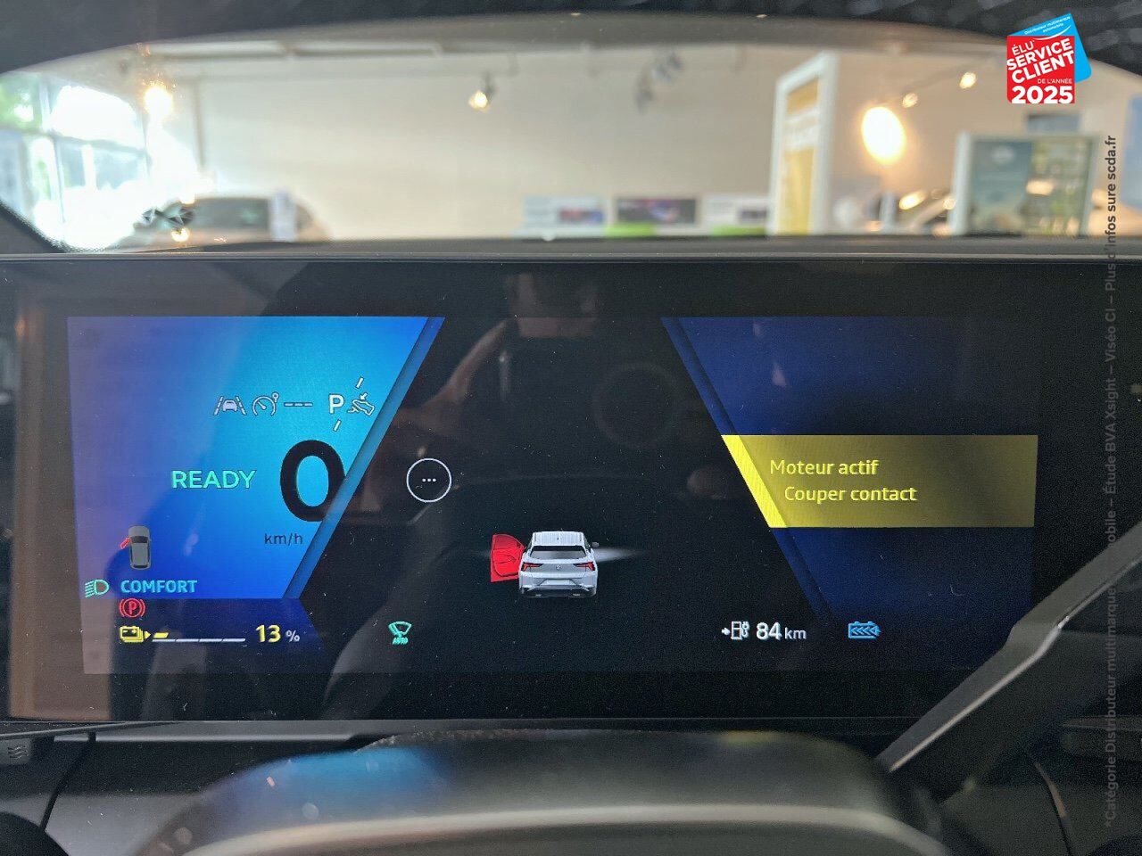 Véhicule d'occasion RENAULT SCENIC E-TECH ELECTRIC 220CH TECHNO ESPRIT ICONIC GRANDE AUTONOMIE chez Renault Strasbourg