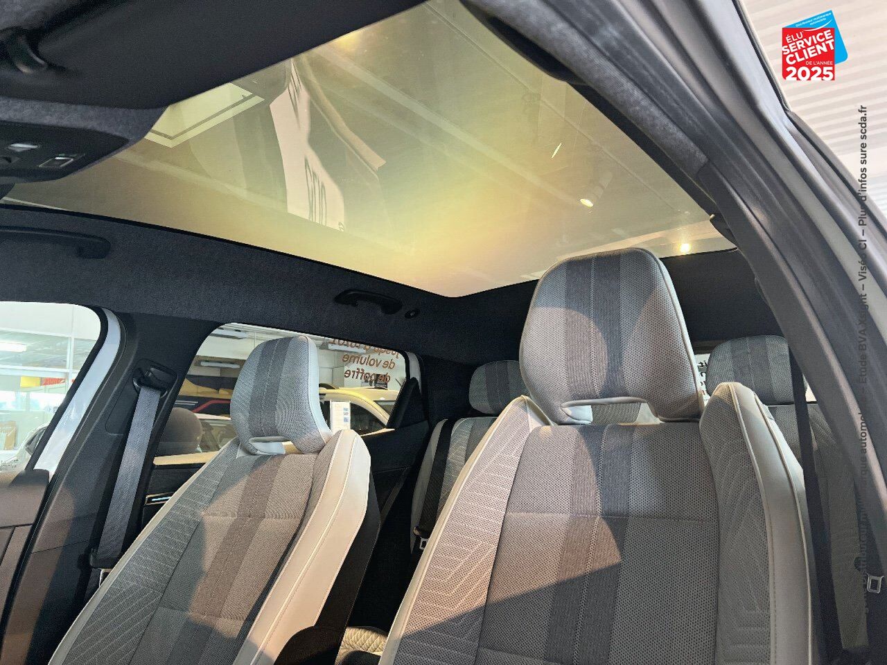 Véhicule d'occasion RENAULT SCENIC E-TECH ELECTRIC 220CH TECHNO ESPRIT ICONIC GRANDE AUTONOMIE chez Renault Strasbourg