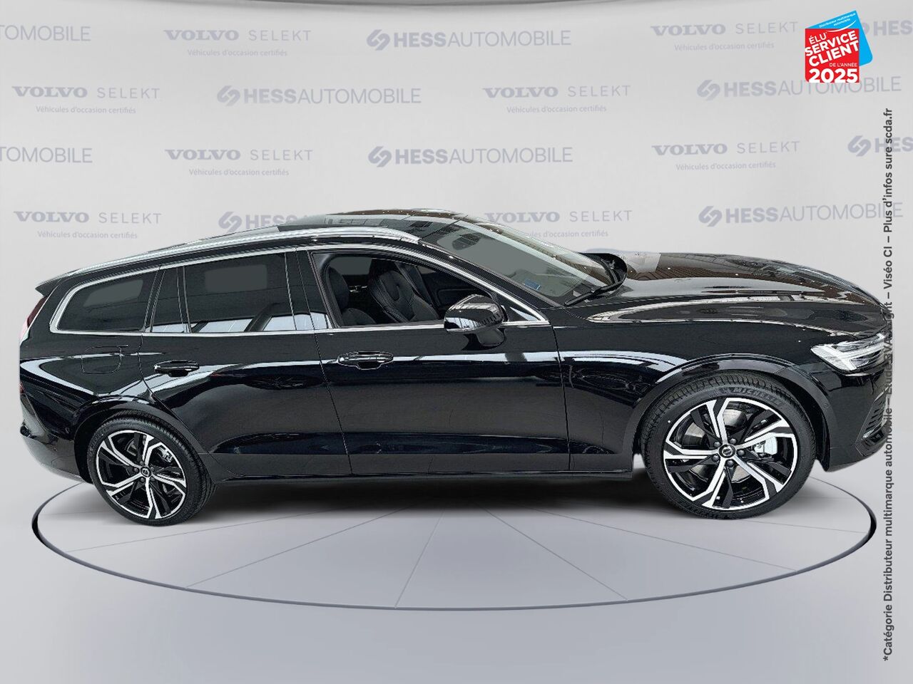 Véhicule d'occasion VOLVO V60 T6 AWD 253+145CH ULTIMATE STYLE CHROME GEARTRONIC 8 chez Toyota Sarreguemines
