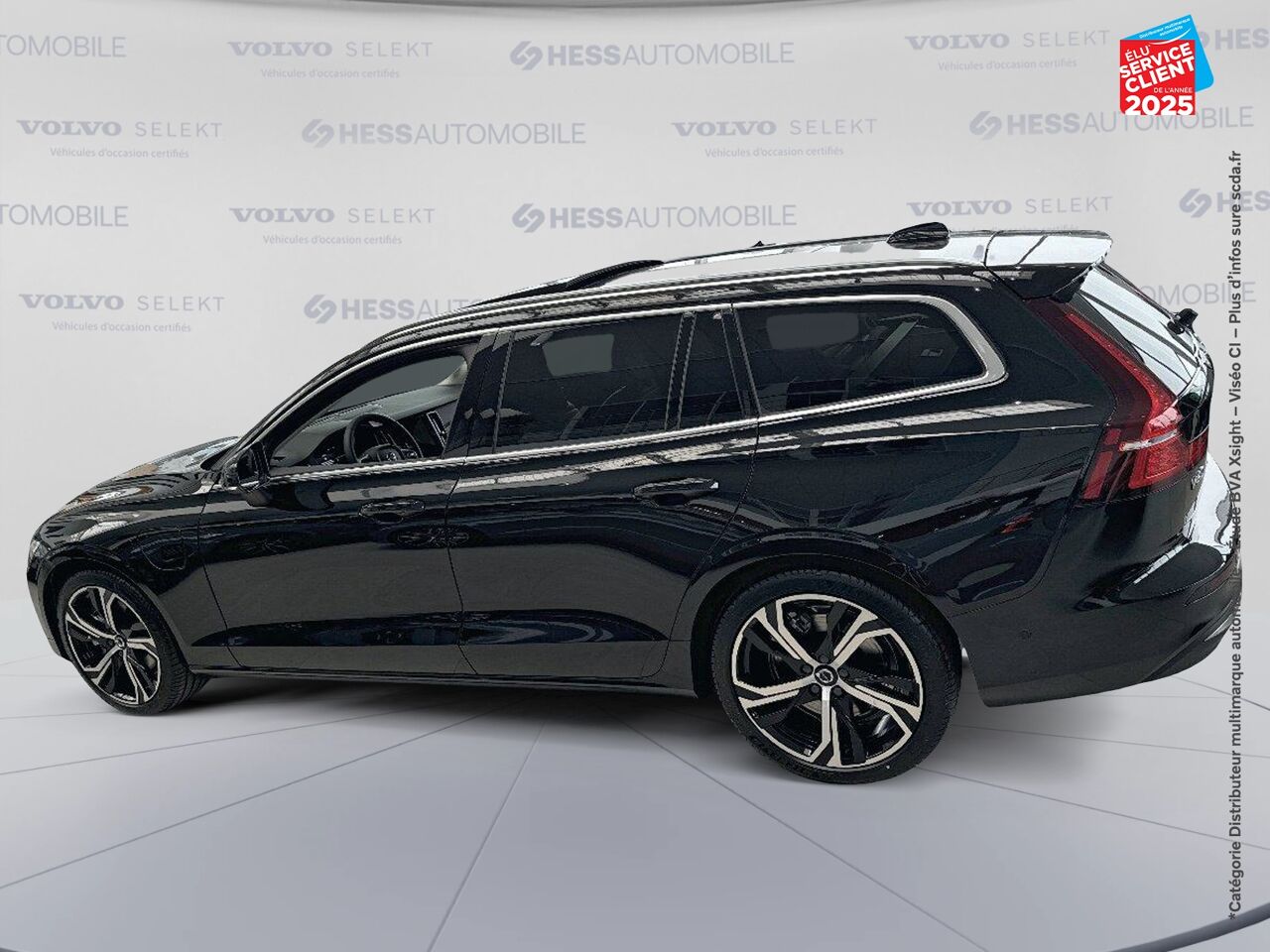 Véhicule d'occasion VOLVO V60 T6 AWD 253+145CH ULTIMATE STYLE CHROME GEARTRONIC 8 chez Toyota Sarreguemines