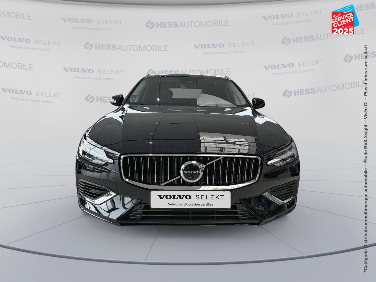 Véhicule d'occasion VOLVO V60 T6 AWD 253+145CH ULTIMATE STYLE CHROME GEARTRONIC 8 chez Toyota Sarreguemines
