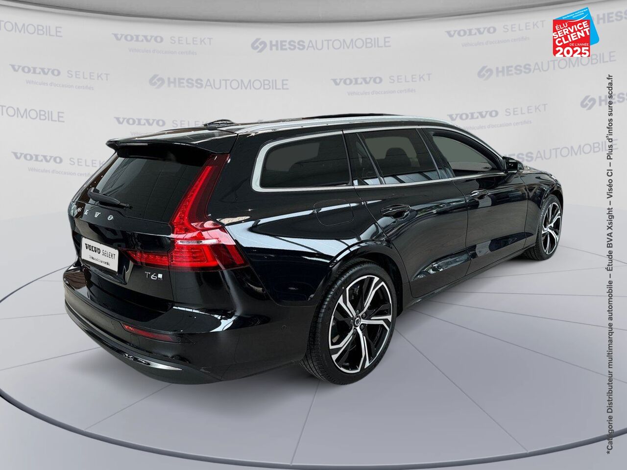 Véhicule d'occasion VOLVO V60 T6 AWD 253+145CH ULTIMATE STYLE CHROME GEARTRONIC 8 chez Toyota Sarreguemines