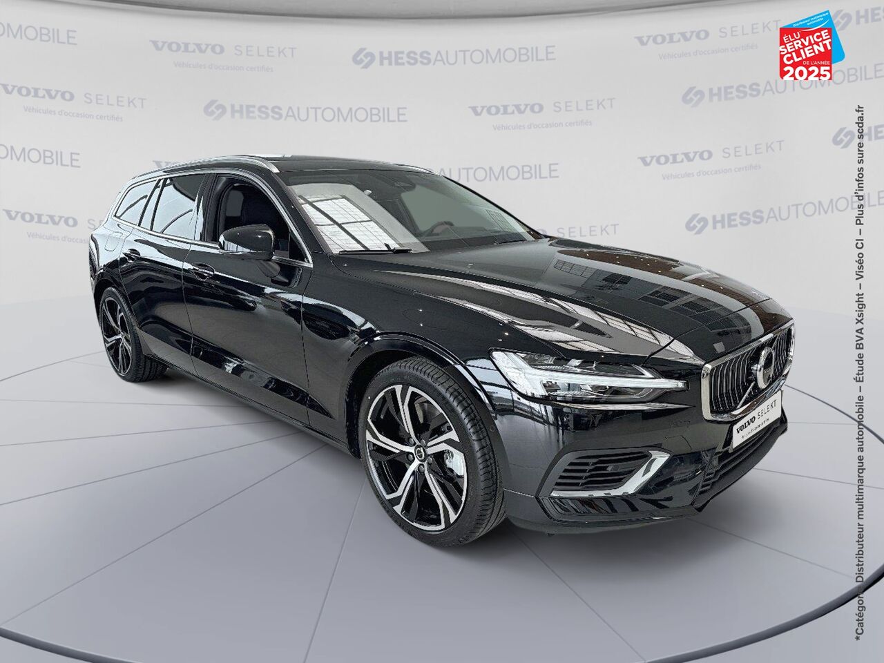 Véhicule d'occasion VOLVO V60 T6 AWD 253+145CH ULTIMATE STYLE CHROME GEARTRONIC 8 chez Toyota Sarreguemines