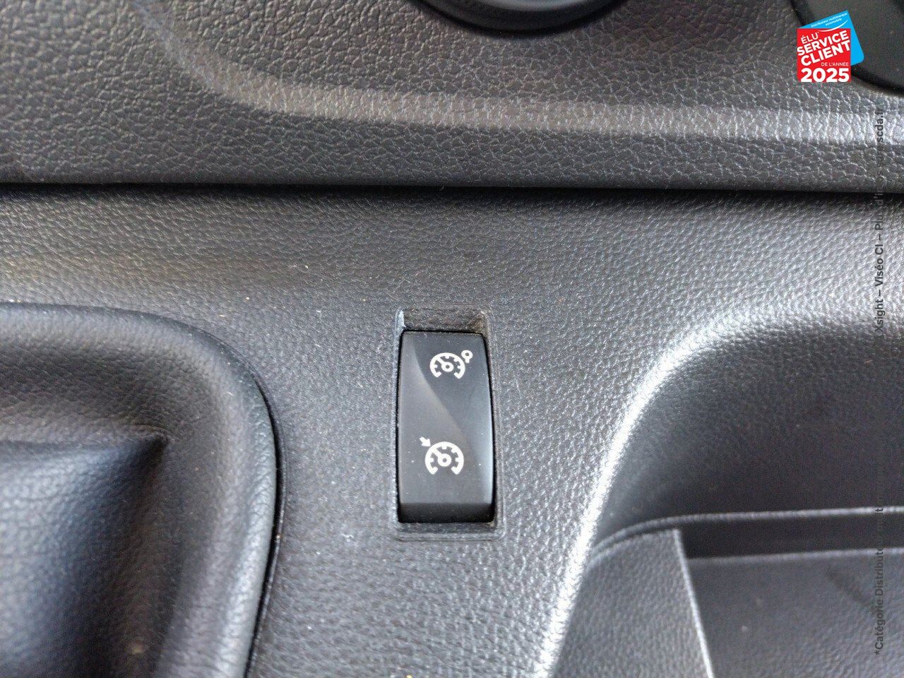 Véhicule d'occasion RENAULT MASTER PLANCB F3500 L3H1 2.3 DCI 145CH ENERGY GRAND CONFORT EURO6 20M3 chez Renault Colmar