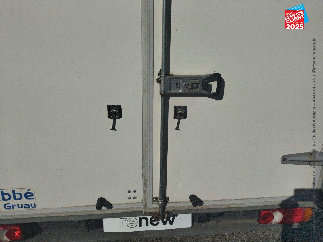Véhicule d'occasion RENAULT MASTER PLANCB F3500 L3H1 2.3 DCI 145CH ENERGY GRAND CONFORT EURO6 20M3 chez Renault Montbéliard
