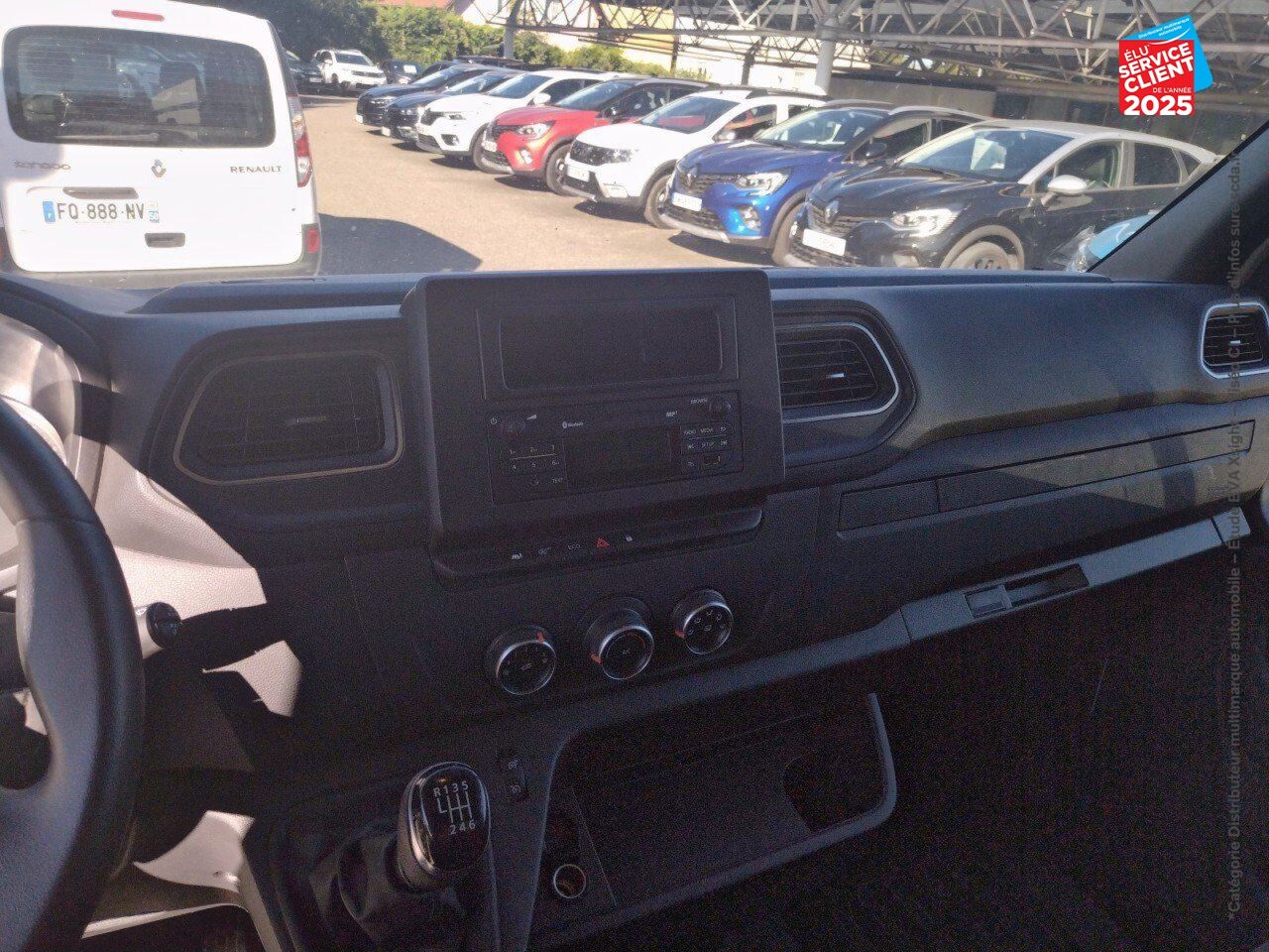 Véhicule d'occasion RENAULT MASTER PLANCB F3500 L3H1 2.3 DCI 145CH ENERGY GRAND CONFORT EURO6 20M3 chez Renault Montbéliard