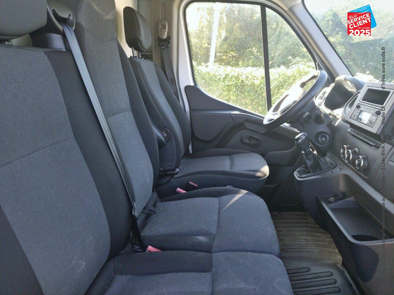 Véhicule d'occasion RENAULT MASTER PLANCB F3500 L3H1 2.3 DCI 145CH ENERGY GRAND CONFORT EURO6 20M3 chez Renault Montbéliard