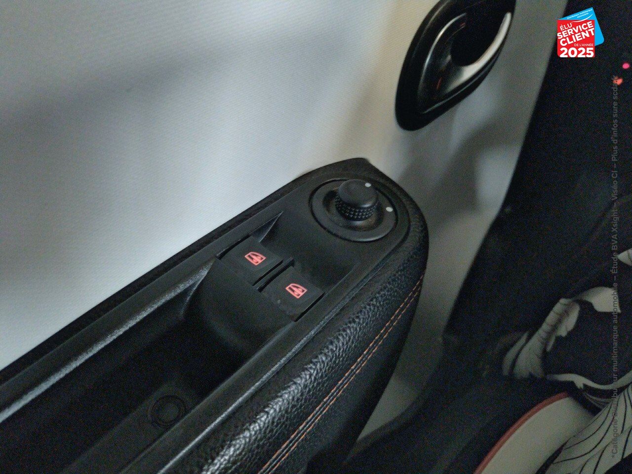 Véhicule d'occasion RENAULT TWINGO E-TECH ELECTRIC VIBES R80 ACHAT INTEGRAL - 21 chez Renault Colmar