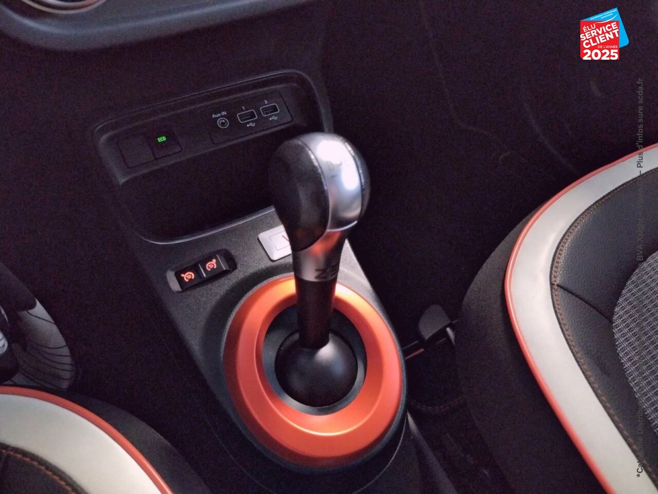 Véhicule d'occasion RENAULT TWINGO E-TECH ELECTRIC VIBES R80 ACHAT INTEGRAL - 21 chez Renault Colmar