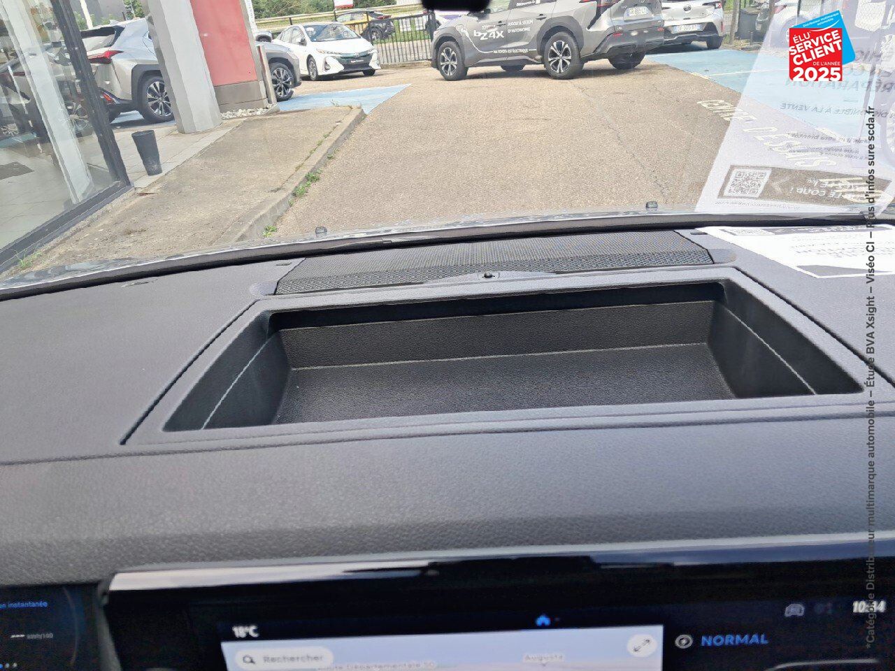 Véhicule d'occasion TOYOTA PROACE MEDIUM 75KWH START MC24 chez Renault Saint-Louis
