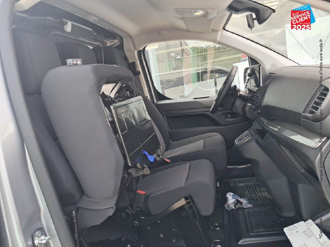 Véhicule d'occasion TOYOTA PROACE MEDIUM 75KWH START MC24 chez Renault Saint-Louis