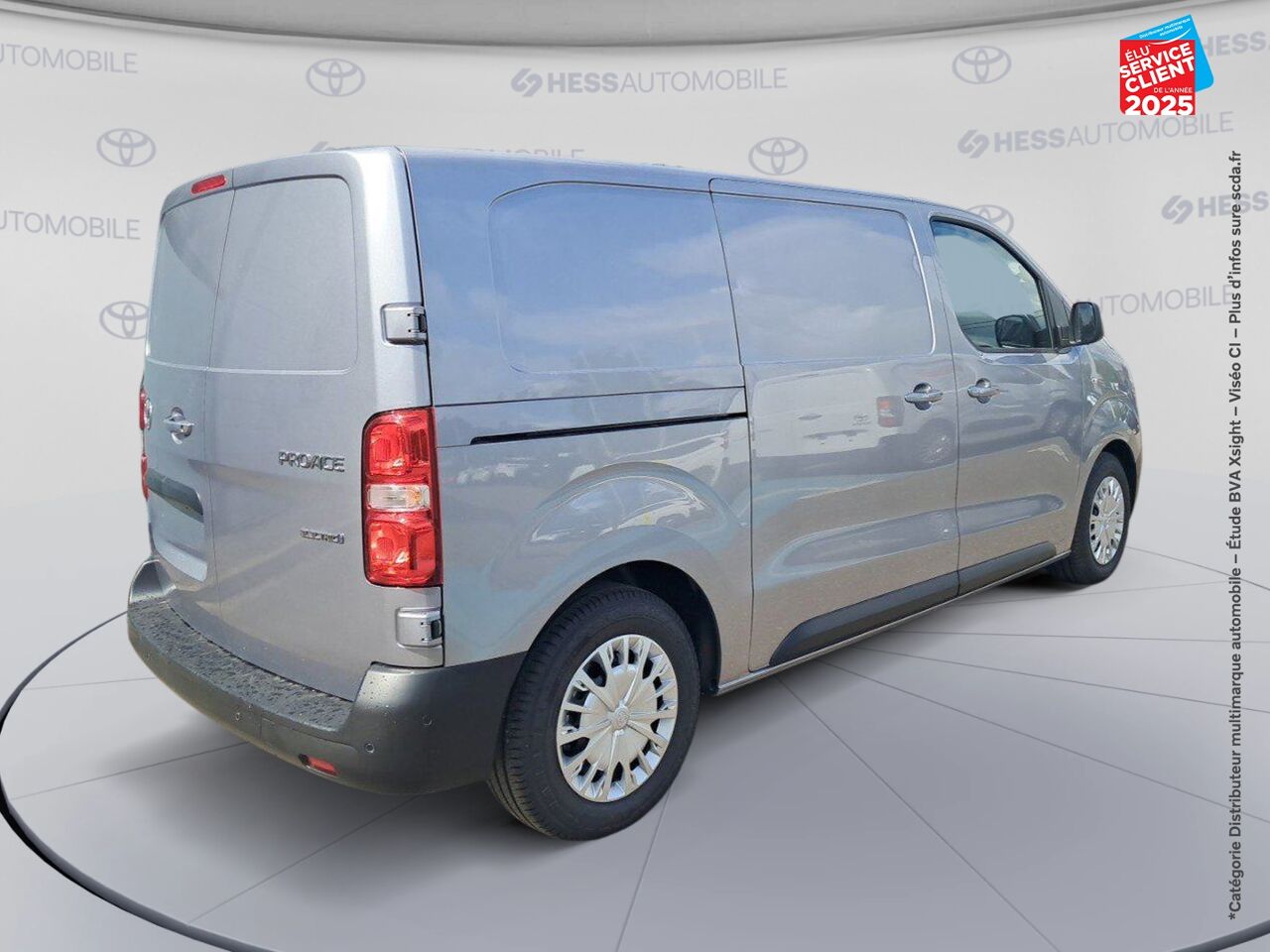 Véhicule d'occasion TOYOTA PROACE MEDIUM 75KWH START MC24 chez Renault Saint-Louis