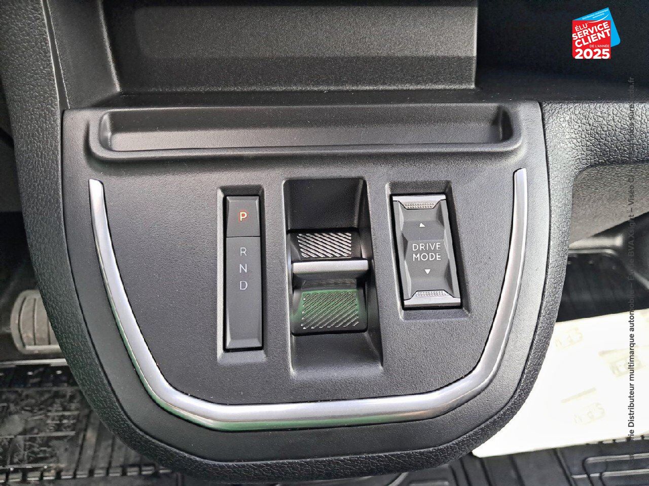 Véhicule d'occasion TOYOTA PROACE MEDIUM 75KWH START MC24 chez Renault Saint-Louis